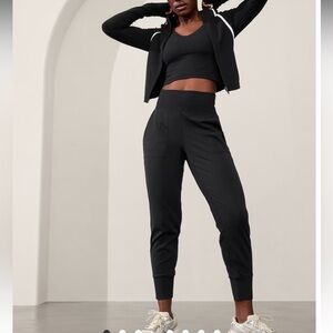 Athleta Venice Jogger Black XSP XS Petite